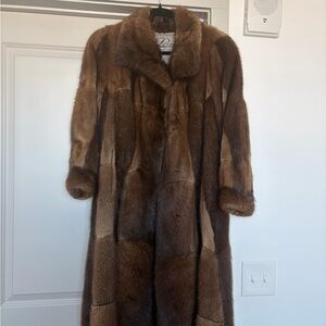 Elegant Brown Fur Coat